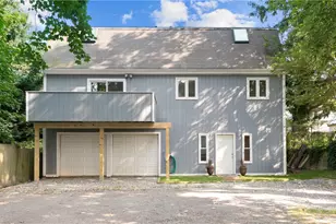 26 Channing St, Newport, RI 02840 - Photo 1