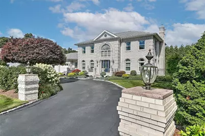 102 Cranberry Terrace, Cranston, RI 02921 - Photo 1