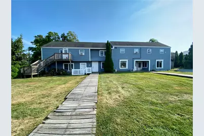 16 Clearview Avenue #c, Portsmouth, RI 02871 - Photo 1