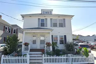 27 McCabe Ave, Pawtucket, RI 02861 - Photo 1