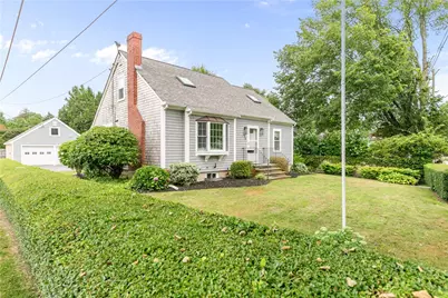 128 Ruggles Avenue, Newport, RI 02840 - Photo 1