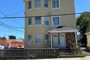 150 Newell Ave, Pawtucket, RI 02860 - Photo 1