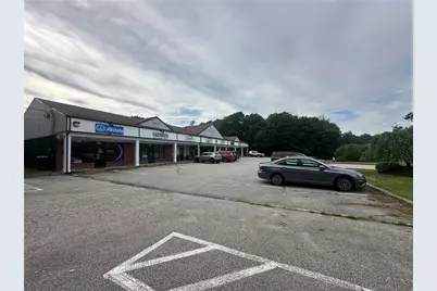 679 Boston Neck Road #671-685, North Kingstown, RI 02852 - Photo 1