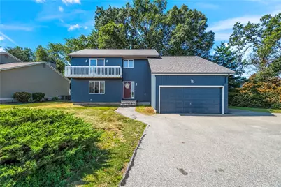 7 West Lakeview Drive, North Providence, RI 02904 - Photo 1