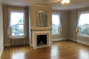 7 Mt Vernon St, Newport, RI 02840 - Photo 1