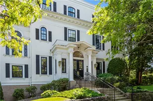 157 Waterman St, Providence, RI 02906 - Photo 1