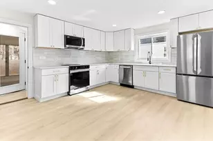 21 Joy St, Providence, RI 02908 - Photo 1