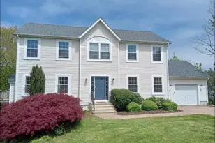 11 Poli St, Bristol, RI 02809 - Photo 1