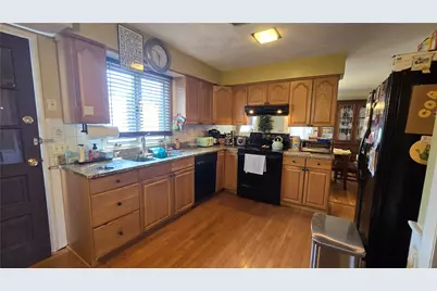 7 Eliza Street, Providence, RI 02909 - Photo 1