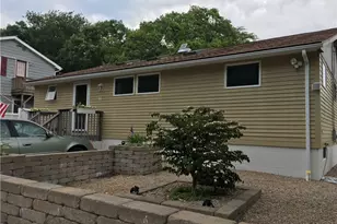 71 Baltimore Ave, Narragansett, RI 02882 - Photo 1