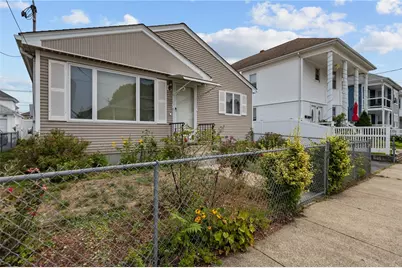 62 Littlefield Street, Pawtucket, RI 02861 - Photo 1