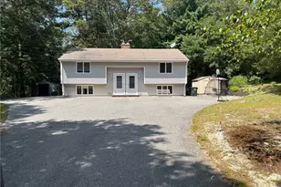 24 Whipple Rd, Smithfield, RI 02917 - Photo 1