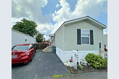 15 East Drive, East Providence, RI 02916 - Photo 1