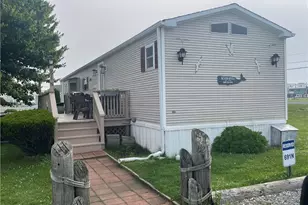 691 Succotash Rd, South Kingstown, RI 02879 - Photo 1