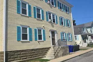59 Court St, Bristol, RI 02809 - Photo 1