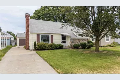 156 Whittier Road, Pawtucket, RI 02861 - Photo 1