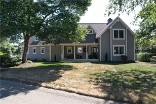 150 Schooner Dr, South Kingstown, RI 02879 - Photo 1