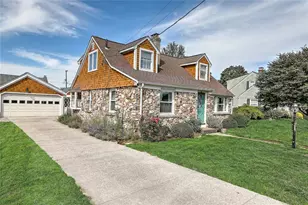 310 Pullen Ave, Pawtucket, RI 02861 - Photo 1