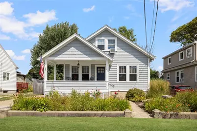 46 Windsor Road, Pawtucket, RI 02861 - Photo 1