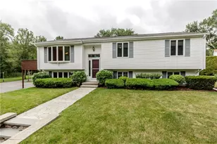 422 Buxton St, North Smithfield, RI 02896 - Photo 1