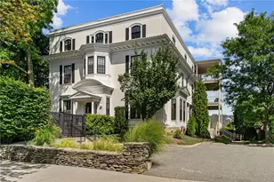 157 Waterman St, Providence, RI 02906 - Photo 1