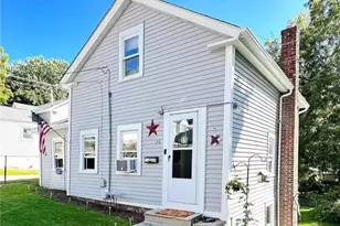 96 New London Ave, West Warwick, RI 02893 - Photo 1