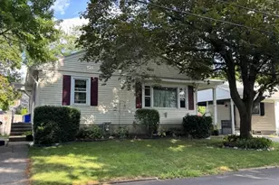 4 Hatherly St, North Providence, RI 02911 - Photo 1