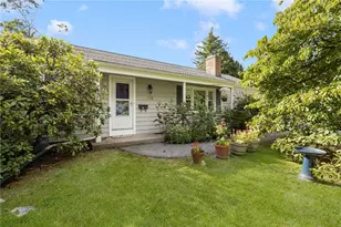 169 Lansdowne Rd, Warwick, RI 02888 - Photo 1