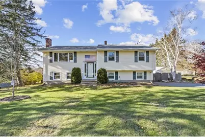 16 Pocahontas Drive Drive, Middletown, RI 02842 - Photo 1