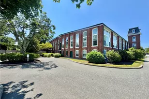 40 Web Ave, North Kingstown, RI 02852 - Photo 1