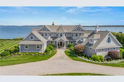 135 Cliff Drive, Narragansett, RI 02882 - Photo 1