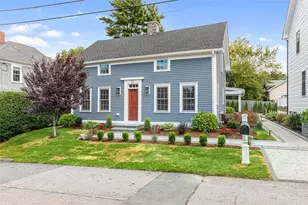 22 Castle St, East Greenwich, RI 02818 - Photo 1