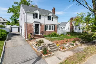 38 Brookside Dr, Cranston, RI 02910 - Photo 1