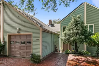 33 Pratt Street, Providence, RI 02906 - Photo 1