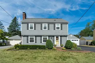 40 Upyonda Wy, East Providence, RI 02916 - Photo 1