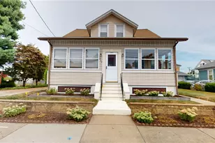 304 Hughes Ave, Pawtucket, RI 02861 - Photo 1