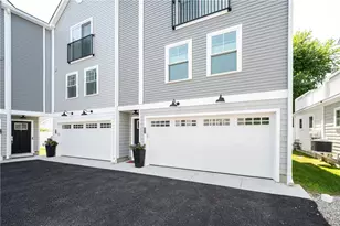 15 Nobert St, Warren, RI 02885 - Photo 1