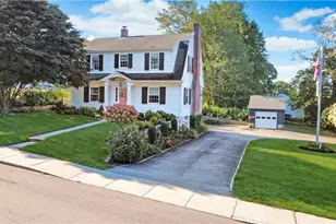 41 Cross St, Westerly, RI 02891 - Photo 1