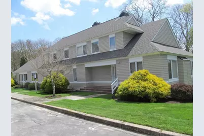 13 Whitney Court Court #17, Narragansett, RI 02882 - Photo 1