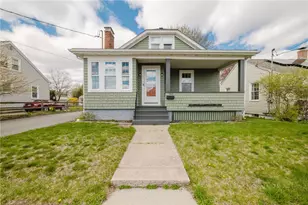 542 Walcott St, Pawtucket, RI 02861 - Photo 1