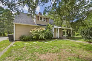 17 Pasquisett Trail, Charlestown, RI 02813 - Photo 1