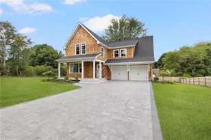 55 Dolphin Ave, Jamestown, RI 02835 - Photo 1