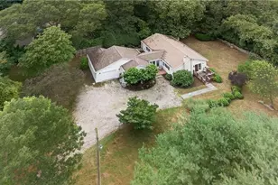 435 Allen Ave, South Kingstown, RI 02879 - Photo 1