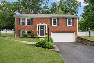 26 Ferncrest Dr, Cumberland, RI 02864 - Photo 1