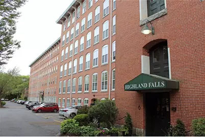 2 School Street #204, Lincoln, RI 02802 - Photo 1