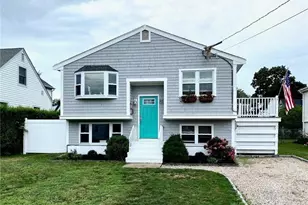 85 Eustis St, Newport, RI 02840 - Photo 1