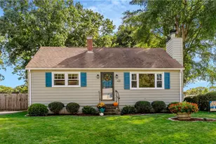 72 Windsor Park Dr, Coventry, RI 02816 - Photo 1