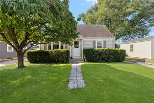 15 Saxonia Rd, Cranston, RI 02920 - Photo 1