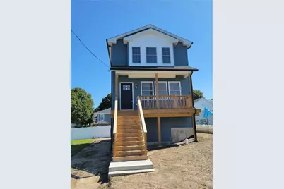 10 Woodland Avenue, Cranston, RI 02920 - Photo 1