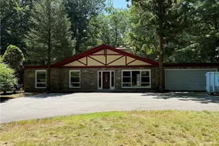 15 Forest Ln, East Greenwich, RI 02818 - Photo 1